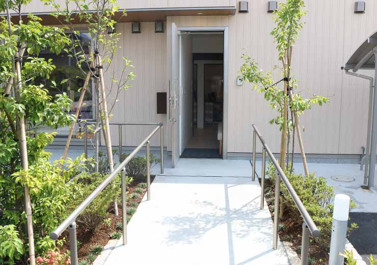 待機室へのアプローチ