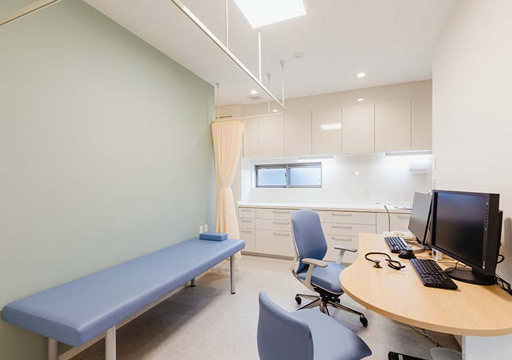 診察室1